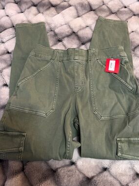 SPANX Soft Sage Stretch Twill Cargo Pants